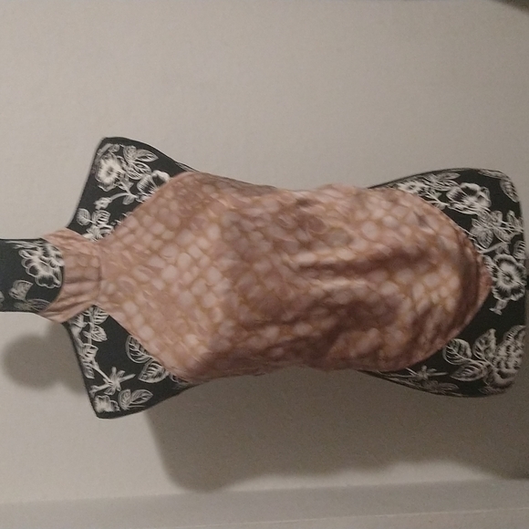 Victoria's Secret Tops - Vintage Victoria's Secret, Y2K, Silk Halter, Backless Top